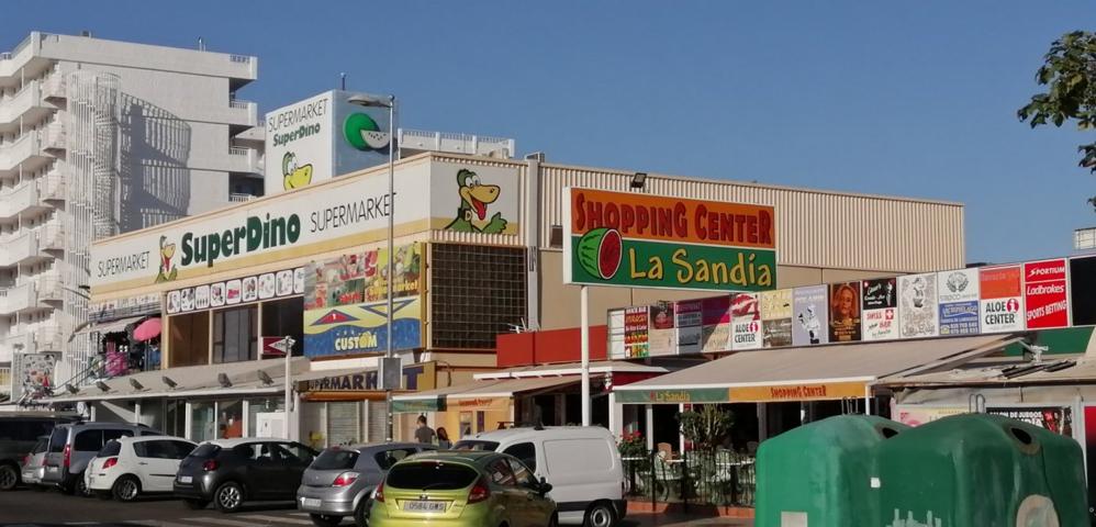 Locales-almacén, en la planta sótano del Centro Comercial La Sandía de Playa del Inglés photo 0