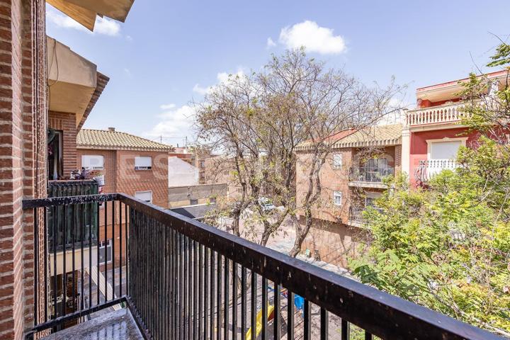 Piso En venta en Alquerias, Alquerias photo 0