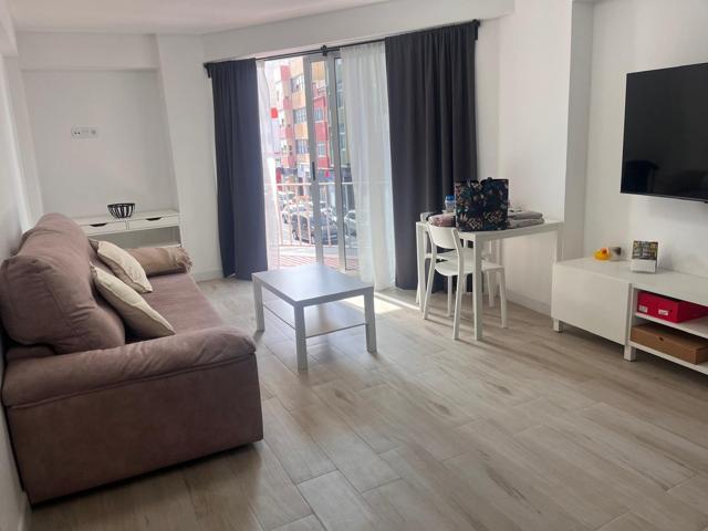 Piso En alquiler en Alcaravaneras, Las Palmas De Gran Canaria photo 0