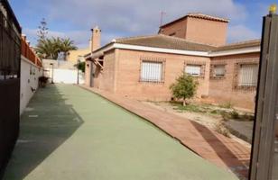 Unifamiliar En venta en Playa Del Galán, La Manga Del Mar Menor photo 0