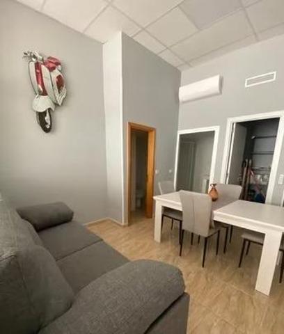 Planta Baja En venta en Vecindario Norte-Cruce Sardina, Santa Lucia De Tirajana photo 0