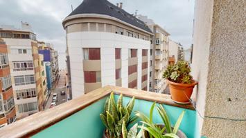 Piso En venta en Santa Catalina, Las Palmas De Gran Canaria photo 0