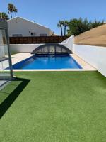 Casa - Chalet adosado en venta en Calle Isla Annobon, Santiago de la Ribera, San Javier photo 0