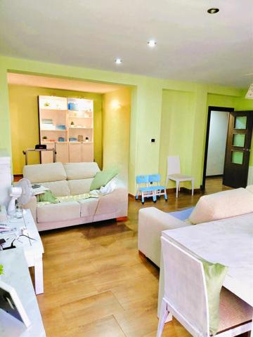 Piso En venta en Jaen, Jaén photo 0