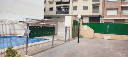 Unifamiliar Pareada En venta en Centro, Mutxamel photo 0