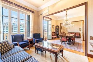 PISO ÚNICO CON GRAN BALCÓN EN FINCA REGIA EN ''LA NOVA ESQUERRA DE L' EIXAMPLE' photo 0