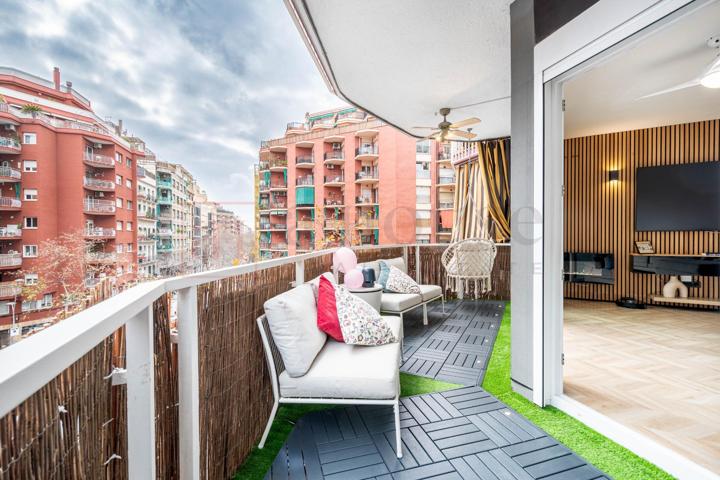 PISO RECIEN REFORMADO CON GRAN TERRAZA EN 'LA SAGRADA FAMILIA'. photo 0