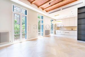 PISO EN VENTA REFORMADO A ESTRENAR EN EL QUADRAT D'OR photo 0