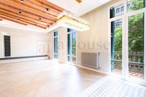 PISO EN VENTA REFORMADO A ESTRENAR EN EL QUADRAT D'OR photo 0