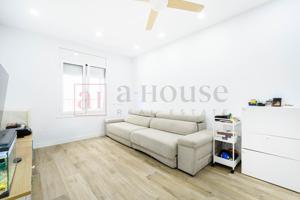 PISO PARA ENTRAR A VIVIR EN ''LA NOVA ESQUERRA DE L'EIXAMPLE'' photo 0