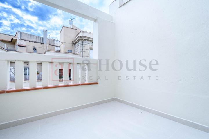 ATICO REFORMADO A ESTRENAR CON TERRAZA EN LA ZONA DE SANT GERVASI LA BONANOVA photo 0