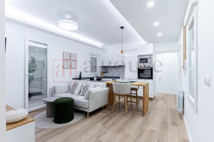 EXCELENTE PISO REFORMADO CON DOS PATIOS EN EL BARRIO DE GOYA photo 0