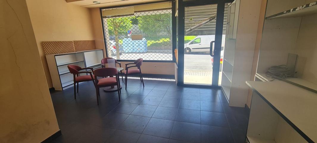Otro En venta en Bertamirans, Ames photo 0