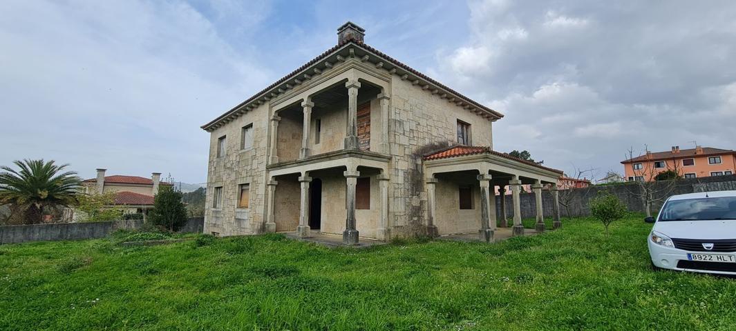 Casa En venta en Xunlla, Campus Sur - Santa Marta, Santiago De Compostela photo 0