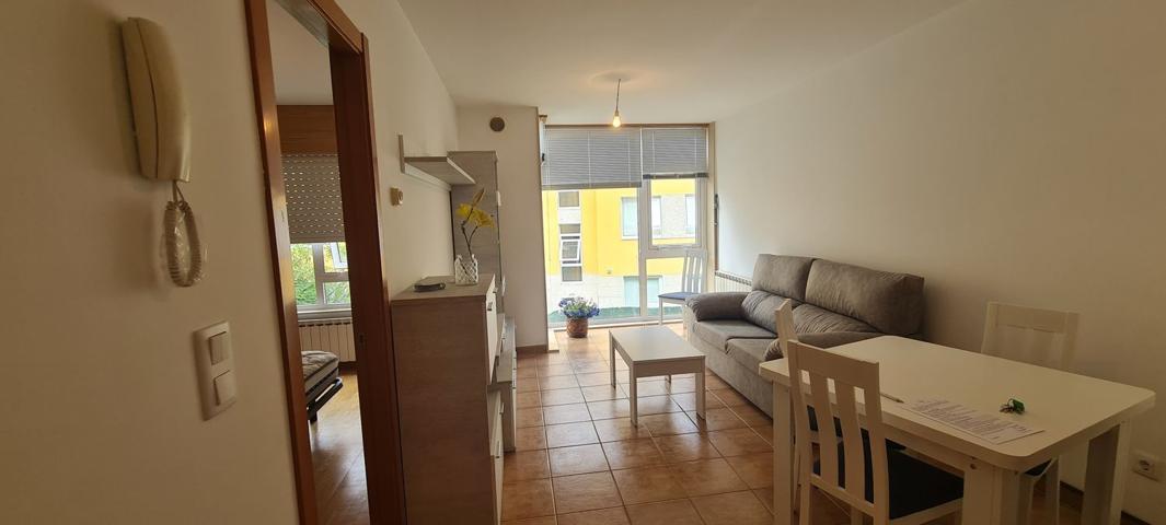 Piso En venta en Calle Campos De Mirabel, Teo photo 0