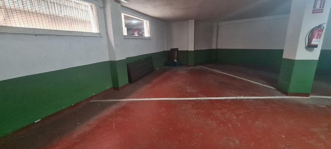 Parking Subterráneo En venta en Calle De Montero Rios, 35, Ensanche - Sar, Santiago De Compostela photo 0