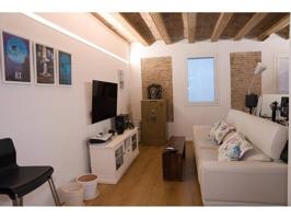 Tríplex con 3 habitaciones y patio en venta en Sant Antoni photo 0