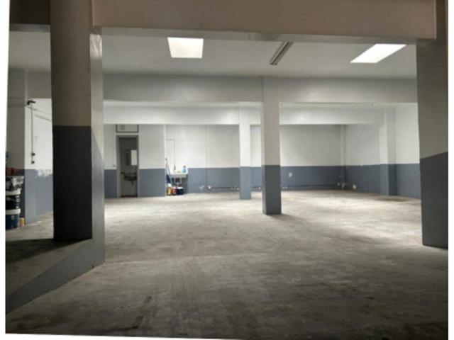LOCAL DE 327 METROS EN VENTA EN GUINARDO ACTUALMENTE HABILITADO COMO PARKING photo 0