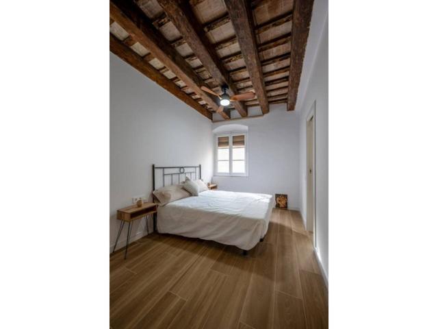 PISO EN VENTA EN CIUTAT VELLA-SANTA CATARINA photo 0