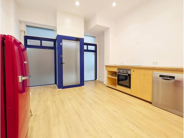 LOCAL-OFICINA EN VENTA EN SANT MARTI photo 0