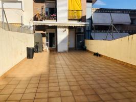 PISO EN VENTA CON AMPLIA TERRAZA EN CASTELDEFELLS photo 0
