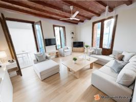 PISO EN FINCA REGIA CON 6 BALCONES EN VENTA EN EL BARRIO GOTIC photo 0
