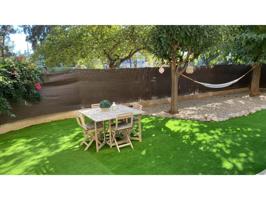PISO CON AMPLIO JARDIN EN VENTA EN CASTELLDEFELS photo 0