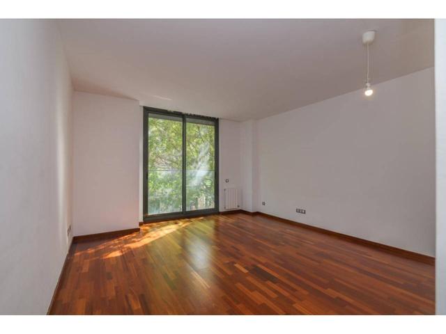PISO EN VENTA EN EIXAMPLE photo 0