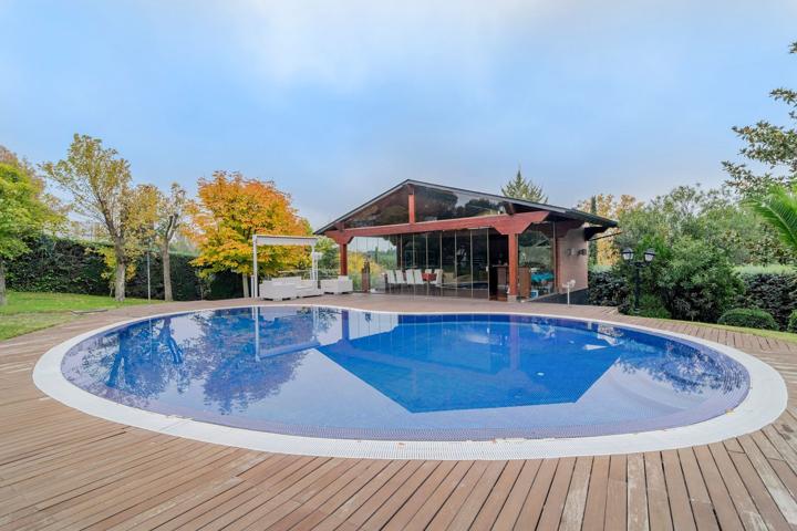 Casa En venta en Calle Valle De Mansilla, Las Lomas, Boadilla Del Monte photo 0