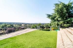 Casa En venta en Calle Montes Pirineos, 12, Cerro Alarcón, Valdemorillo photo 0