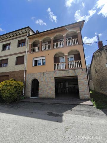 Casa En venta en El Condado, Laviana photo 0