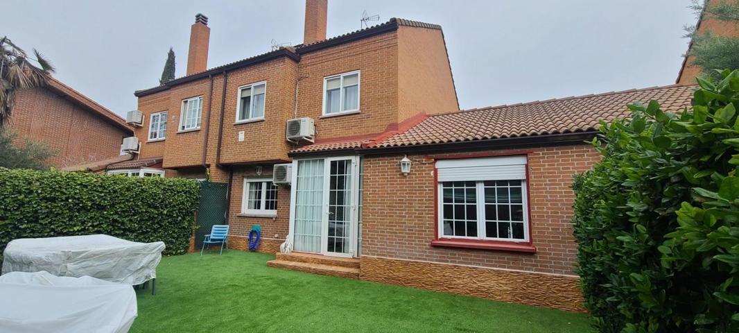 Casa En venta en Valdepastores - Las Encinas, Boadilla Del Monte photo 0