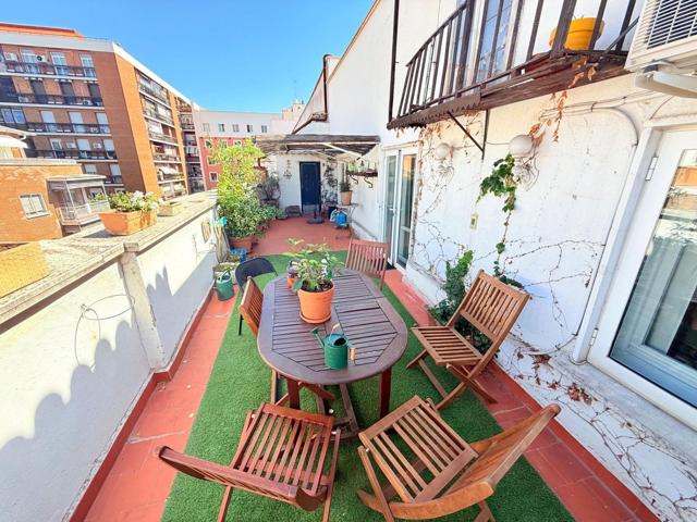  Ático En venta en Chamberí, Madrid photo 0
