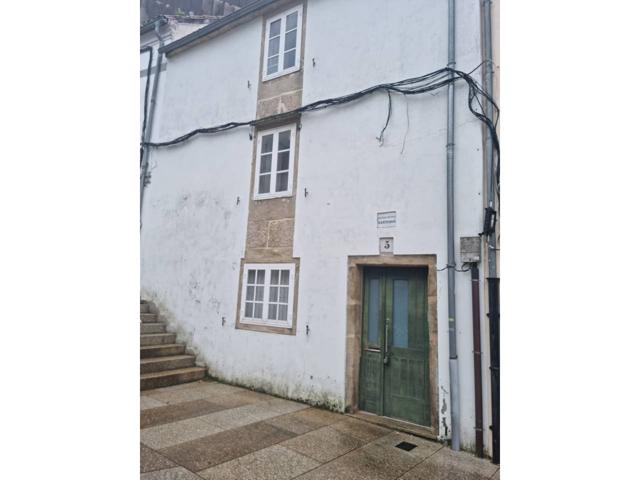 Se vende casa adosada en la Calle Castrón Douro. photo 0