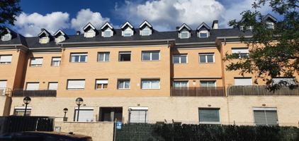 Piso En venta en Calle Alejandro Gamella, Los Valles, Collado Villalba photo 0