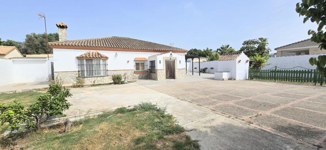 CHALET EN TEJAREJO 800 M2 DE PARCELA photo 0