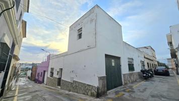 Casa en la zona del Arenal photo 0