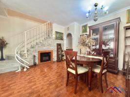 Unifamiliar Pareada En venta en Este-Nararet, Jerez De La Frontera photo 0