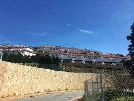 Unifamiliar Pareada En venta en Hipódromo-Cerrado Del Águila, Mijas photo 0