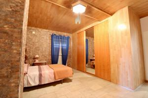 Unifamiliar Pareada En venta en Cl San Miguel, 9, Residencial Triana - Barrio Alto, Las Gabias photo 0