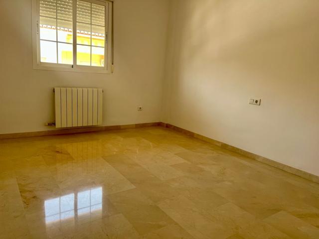 Unifamiliar Pareada En venta en Calle Méjico, 0, Zona De San Cayetano, Churriana De La Vega photo 0
