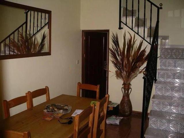 Unifamiliar Pareada En venta en Alora photo 0