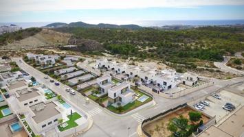VILLAS DE OBRA NUEVA EN FINESTRAT photo 0
