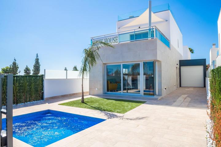 VILLA A LA VENTA CON PISCINA PRIVADA Y GARAJE EN LOS ALCAZARES photo 0