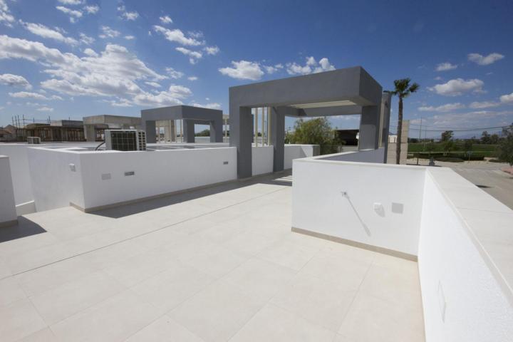 Bungalow de planta alta de 3 dormitorios con solarium privado a la venta en San Fulgencio(Alicante). photo 0
