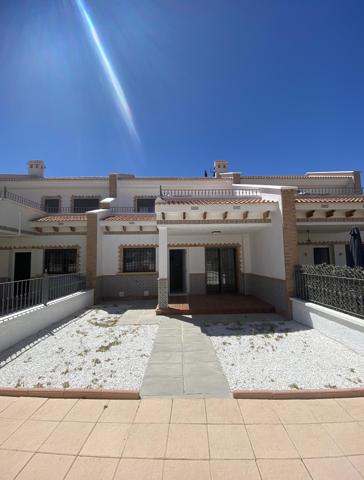 Chalet adosado con 3 dormitorios completamente reformado a la venta( San Miguel de Salinas ) photo 0