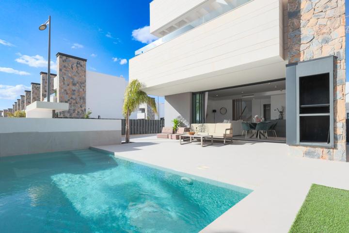 Villa de 3 dormitorios en exclusivo resort, cerca de la playa del Mar Menor photo 0