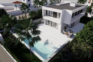 Villa de lujo de 4 dormitorios con piscina privada en venta en La Zenia, Orihuela Costa photo 0