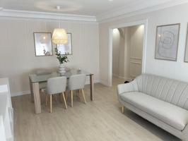Chalet adosado completamente reformado en venta – Roldán. photo 0
