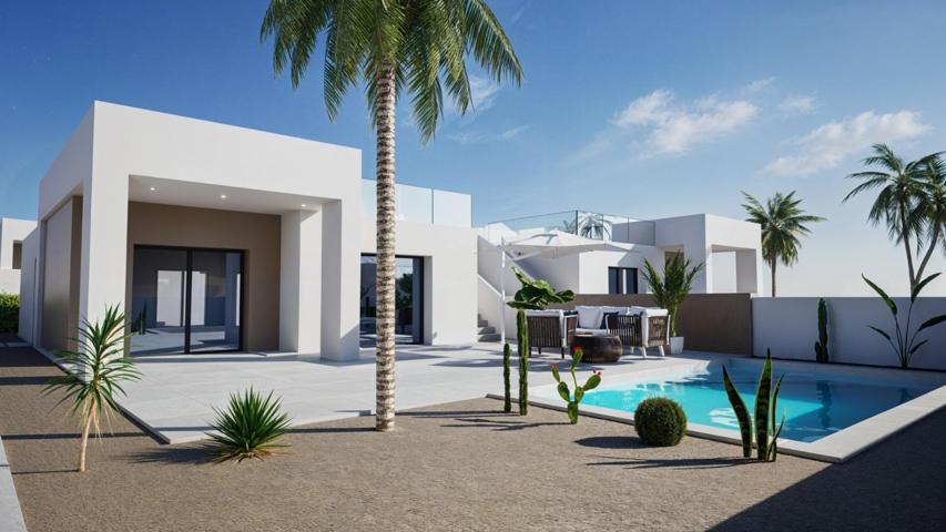 Villa pareada de 3 dormitorios con piscina privada a la venta en La Romana, Alicante photo 0